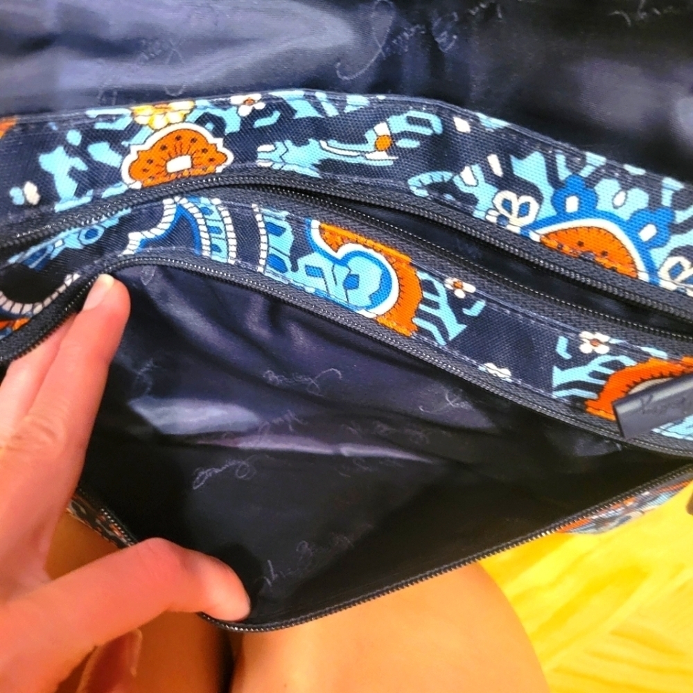 Vera Bradley Lighten Up Marrakesh Crossbody Bag - Picture 7 of 10